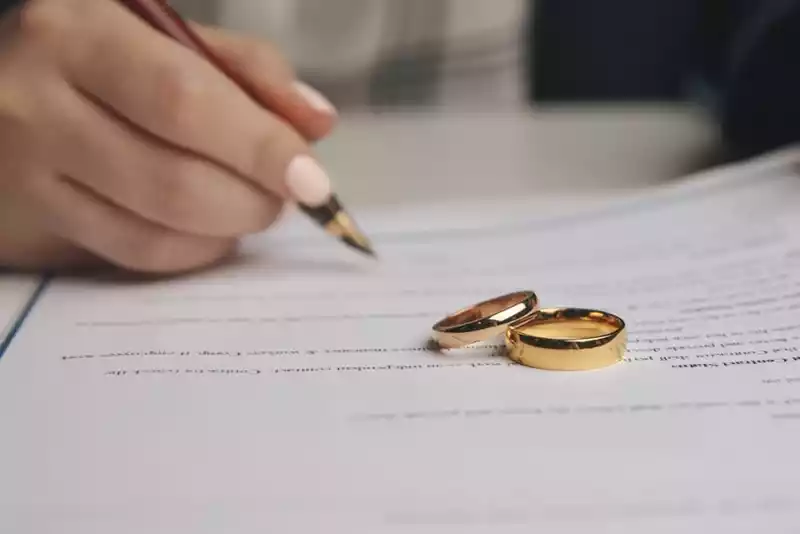 Huwelijkse voorwaarden of partnerschapsvoorwaarden met een periodiek verrekenbeding?