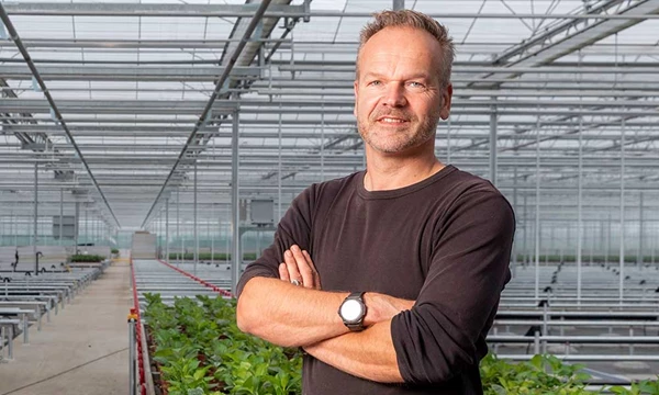 Van Klaveren Plant neemt gasloze kas in gebruik