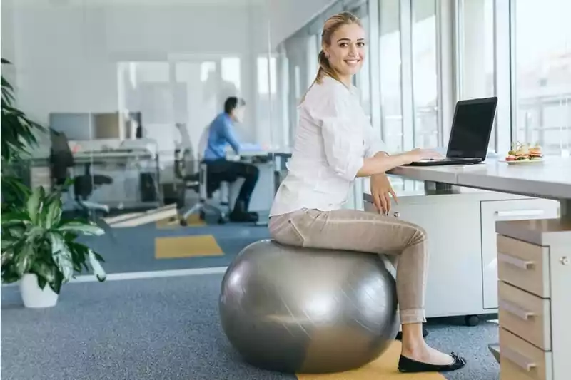 Hoe kan een medewerker na ziekteverzuim weer goed re-integreren?