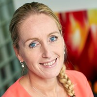 Debbie Borst - van Weerdenburg Directeur Basisdienstverlening bij Flynth