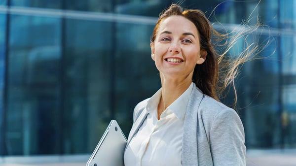 Wilt u werken met ZZP'ers? Flynth helpt u met de juiste kennis