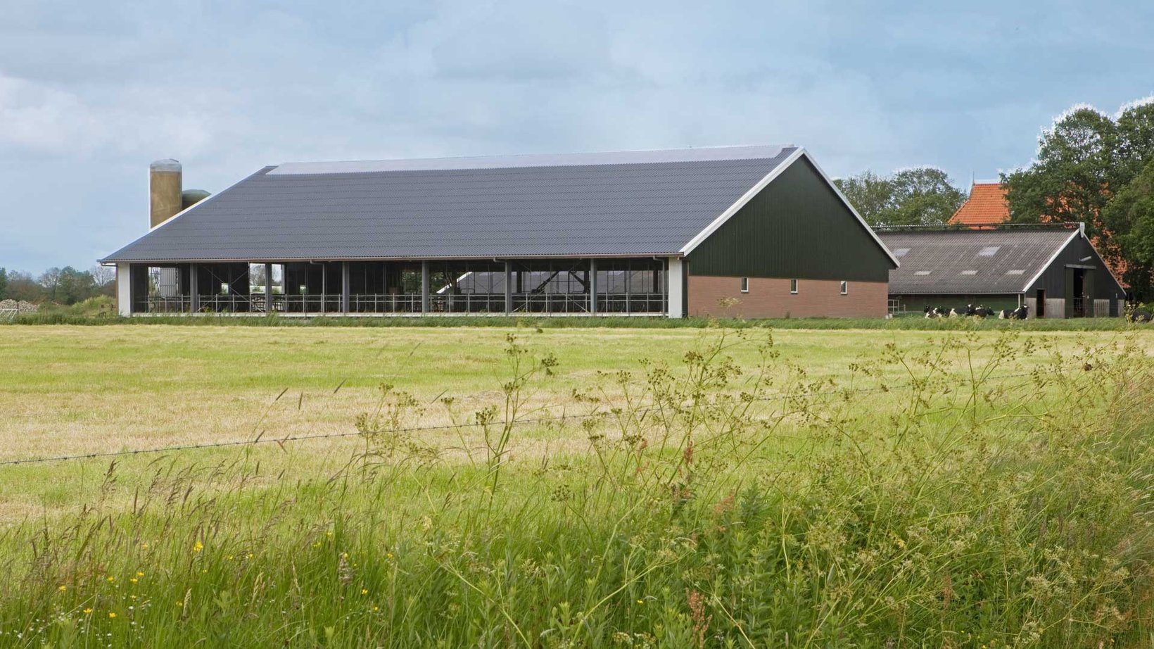 Emissiearme vloer veehouderijbedrijf